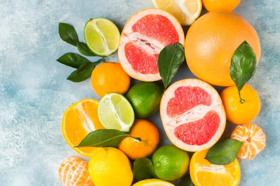 roles vitamin C and zinc play to boost our immunity